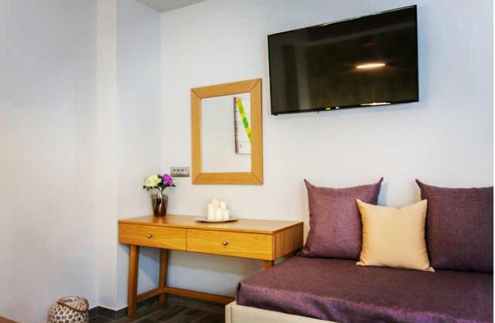 Rigas City Apartments Chrissi Akti Chania Exterior foto